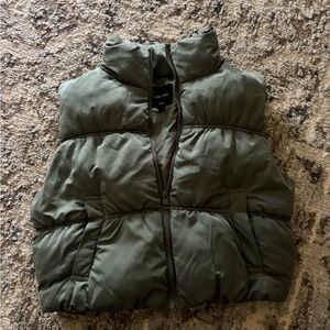 TJ Maxx Olive Green Puffer Vest